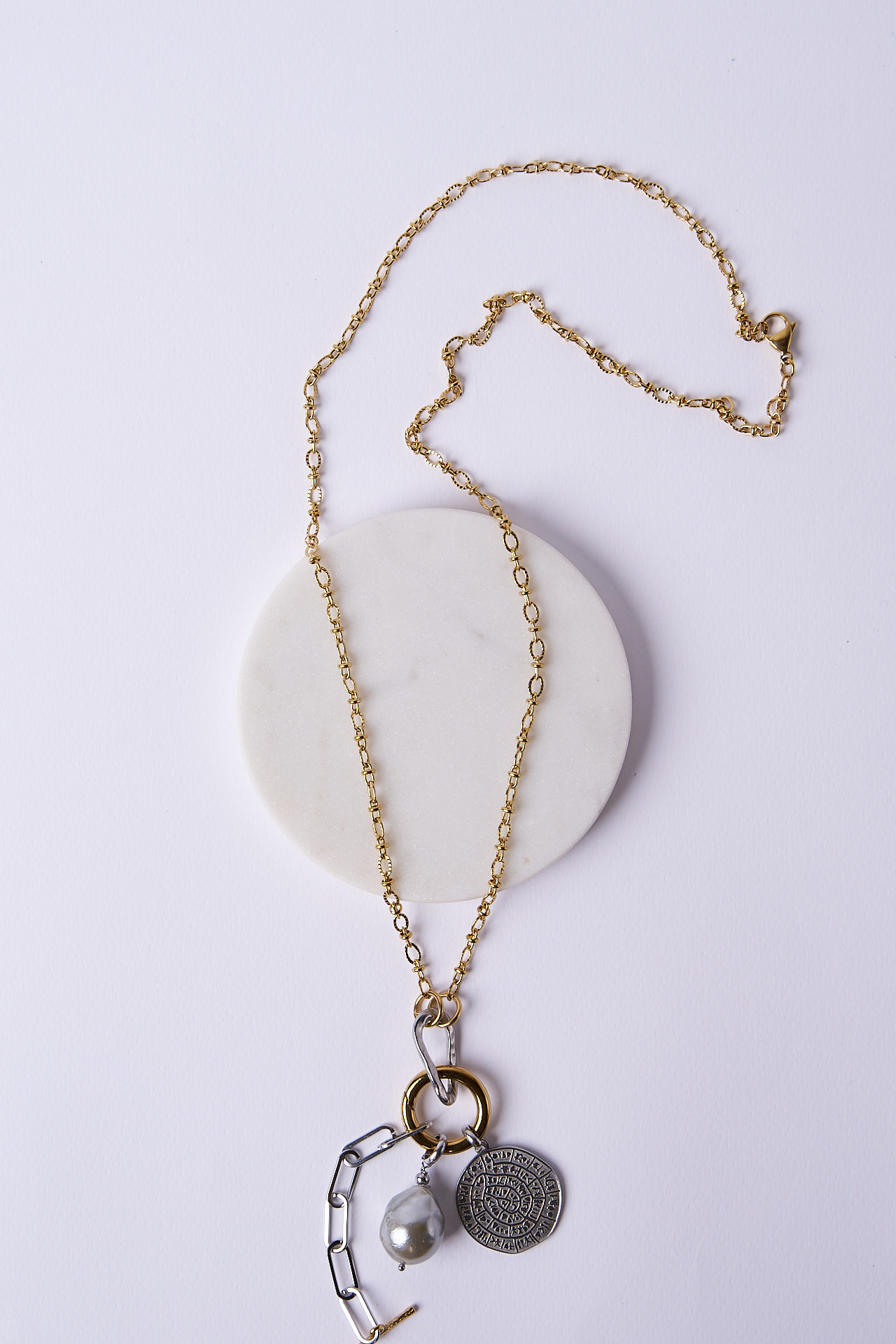jennifer necklace1